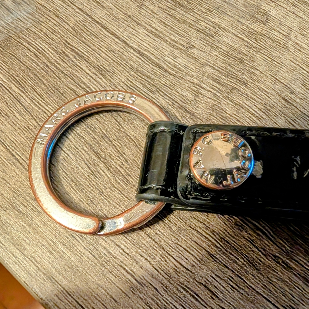 Marc Jacobs Black Keychain - Picture 3 of 6